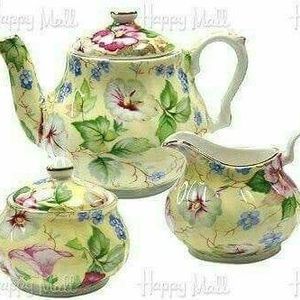 Meet your Posher, Beverly